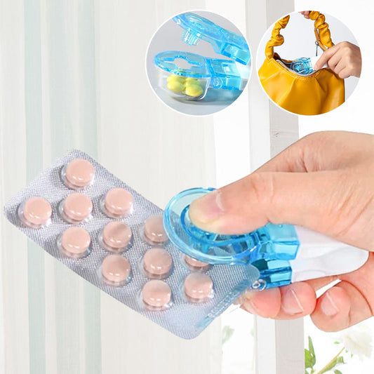 Practical pill holder with storage compartment (Presale for 7 days)